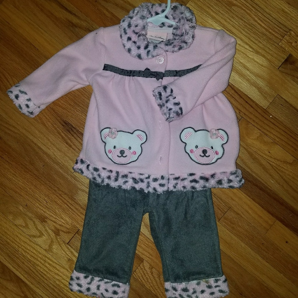 Little Lass Sz, 6 to 9 months